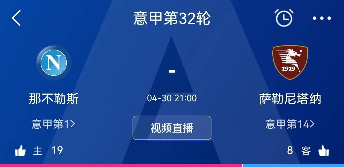 就在他们将枪口对准叶辰的那一刻，背后忽然喷涌出几道火舌，紧接着，几人便都被子弹打成了马蜂窝。